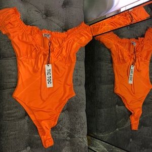 NWT Orange Off the shoulder Top